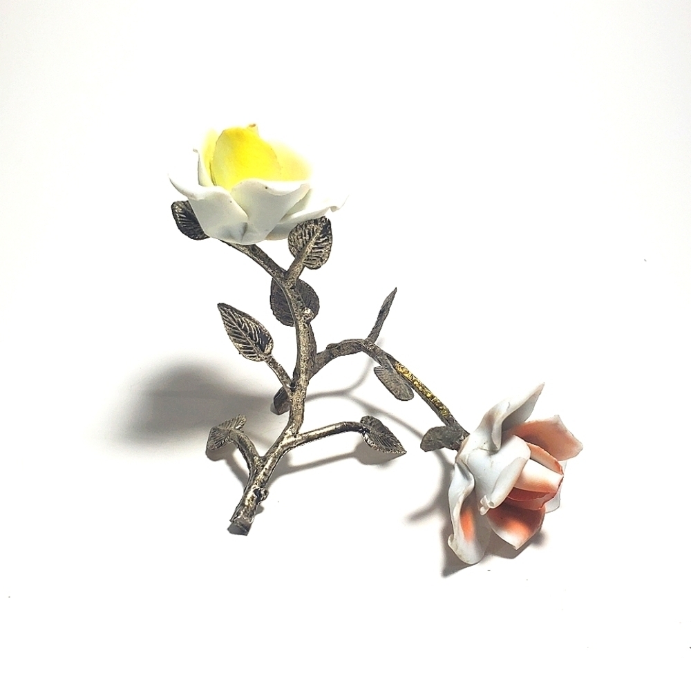 VINTAGE Capodimonte Pair Porcelain Roses Brass Stems & Leaves Hand-painted Itay